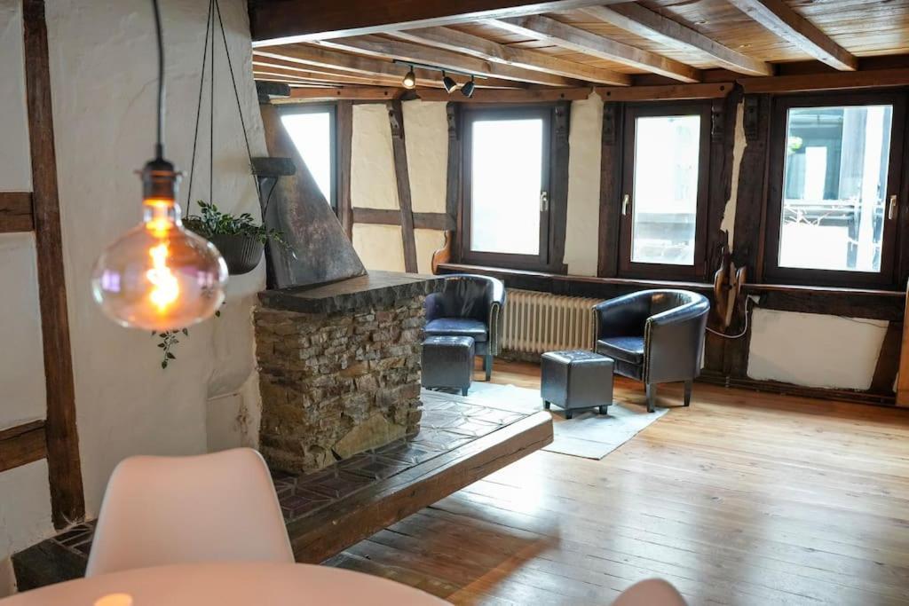 Charmante Fachwerk Wohnung Mit Terrasse In Der Altstadt Κόμπλεντς Εξωτερικό φωτογραφία